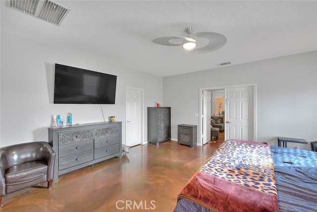 Detail Gallery Image 35 of 75 For 11077 Valle Vista Rd, Phelan,  CA 92371 - 5 Beds | 3/1 Baths