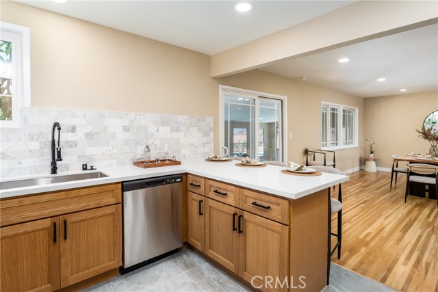 4503 N Glenvina Avenue, Covina CA: https://media.crmls.org/medias/d422942e-a5cc-4e1e-bb90-e55335eed5c2.jpg