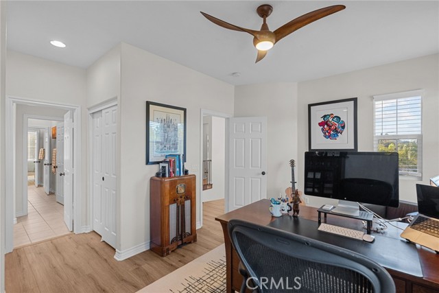 Detail Gallery Image 44 of 67 For 890 Lindamere, Simi Valley,  CA 93065 - 5 Beds | 4/1 Baths