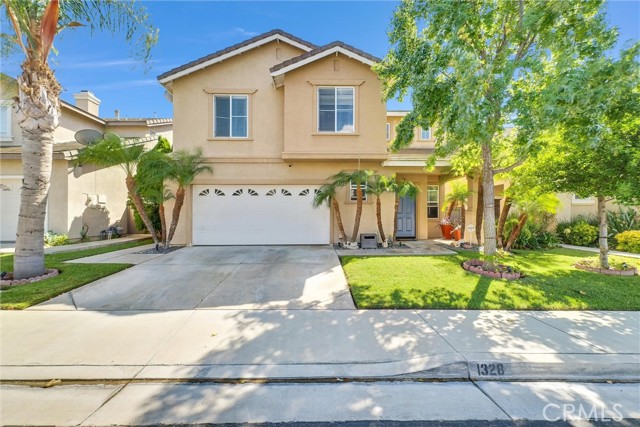 Detail Gallery Image 1 of 32 For 1328 Flamingo Dr, Corona,  CA 92879 - 4 Beds | 2/1 Baths