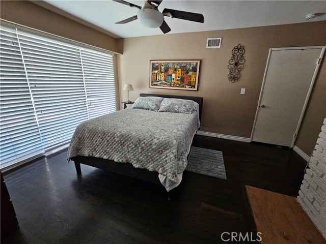 5573 Bonnie Brae Street, Montclair CA: https://media.crmls.org/medias/d423ccbc-e7f7-4f4e-8f1a-ffada8d8098e.jpg