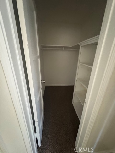 410 N San Jacinto Street, Hemet CA: https://media.crmls.org/medias/d423d8d4-ad9c-4bb2-950b-c4486512d902.jpg