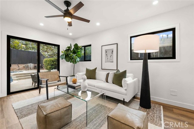 4817 Macafee Road, Torrance CA: https://media.crmls.org/medias/d4245901-9414-4e20-b820-758e62de8649.jpg