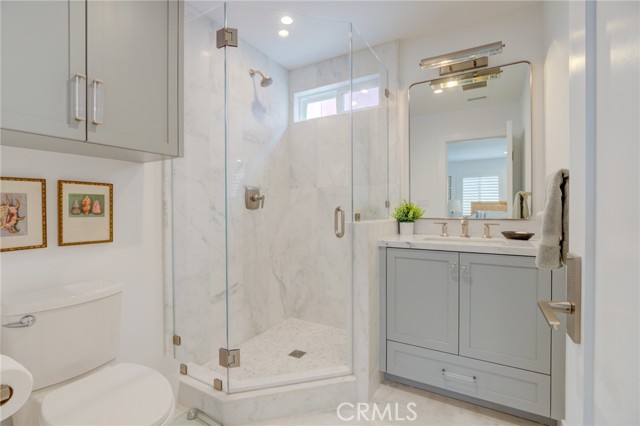 320 23rd Street, Manhattan Beach, California 90266, 3 Bedrooms Bedrooms, ,Residential,Sold,23rd,SB21207459