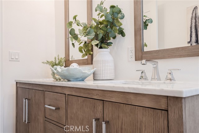 1101 High Lane, Redondo Beach, California 90278, 3 Bedrooms Bedrooms, ,2 BathroomsBathrooms,Residential,Sold,High,SB22142455