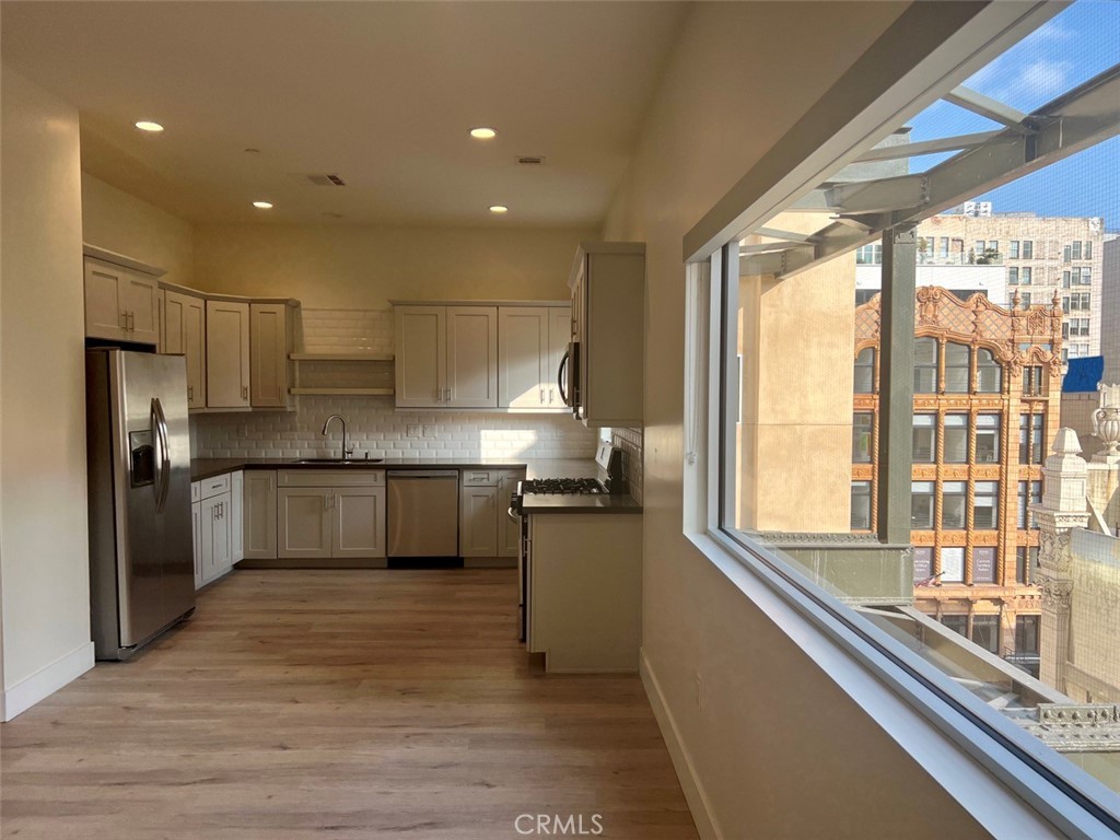 314 6th 609, Los Angeles, CA 90014