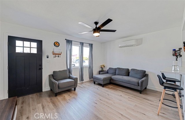 Detail Gallery Image 10 of 38 For 1056 W Gage, Los Angeles,  CA 90044 - 4 Beds | 2 Baths