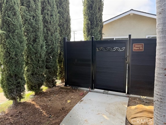 Detail Gallery Image 2 of 18 For 18454 Piper Pl, Yorba Linda,  CA 92886 - 1 Beds | 1 Baths