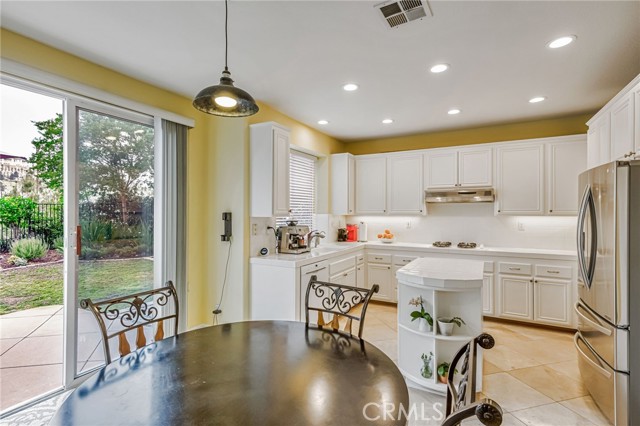 11771 Coorsgold Lane, Porter Ranch CA: https://media.crmls.org/medias/d426c3c8-4dff-4af2-8550-33932be58872.jpg
