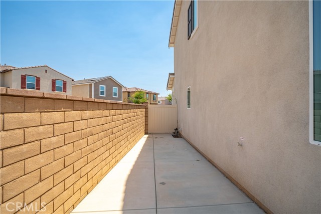 30341 Wild Oat Street, Murrieta CA: https://media.crmls.org/medias/d426f6e8-273e-4346-8719-58b3a2e05654.jpg