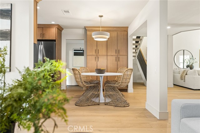 11 Thunder Trail, Irvine CA: https://media.crmls.org/medias/d4274e23-d3b5-4d90-bf3b-da57a5a343b2.jpg