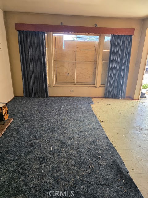 2927 Duffy, San Bernardino CA: https://media.crmls.org/medias/d427fe40-3c89-4027-ba74-c6b171f42eac.jpg