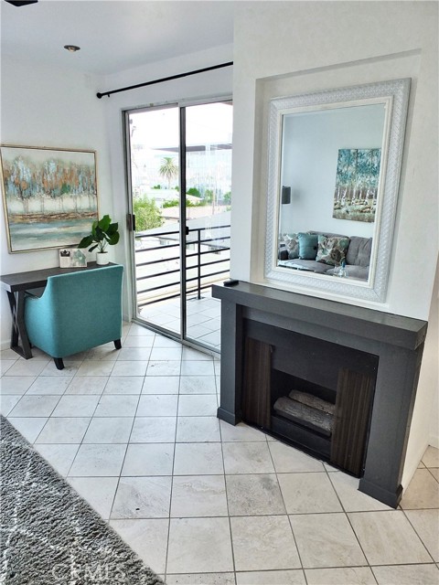 Detail Gallery Image 6 of 47 For 640 W 4th St #403,  Long Beach,  CA 90802 - 2 Beds | 2 Baths