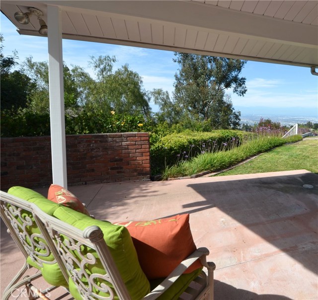 Second patio area at the western end of the home boasts great views and could accommodate a jacuzzi or barbecue.