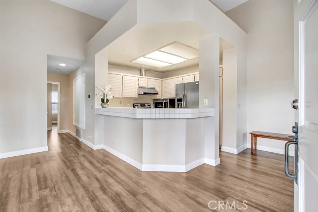 69 Lehigh Aisle, Irvine CA: https://media.crmls.org/medias/d429060a-ad38-4bad-b397-5c619a24f1a1.jpg