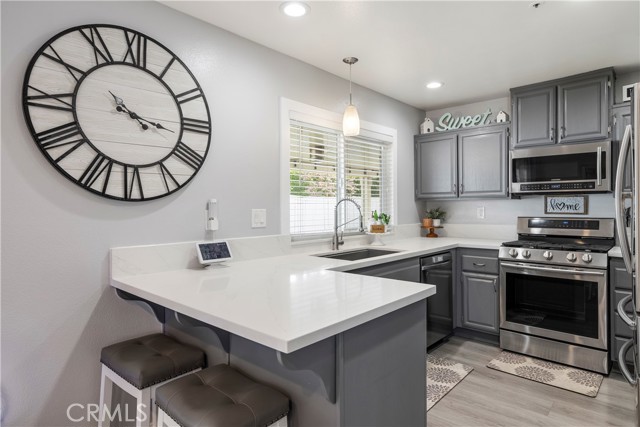 Detail Gallery Image 12 of 37 For 13500 Sutter Ct, Fontana,  CA 92336 - 3 Beds | 2 Baths