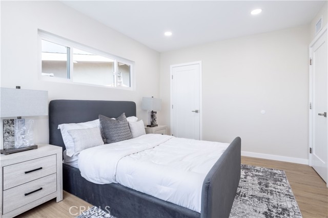 Detail Gallery Image 14 of 33 For 20341 Schoenborn St, Winnetka,  CA 91306 - 3 Beds | 2 Baths