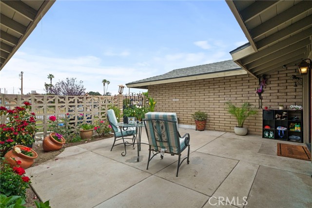 Detail Gallery Image 6 of 21 For 17343 El Molino St, Bloomington,  CA 92316 - 3 Beds | 2 Baths