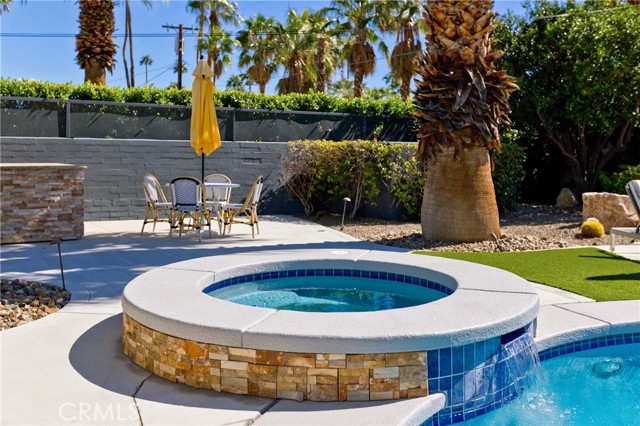 Detail Gallery Image 39 of 64 For 1057 E Marshall Way, Palm Springs,  CA 92262 - 4 Beds | 4 Baths