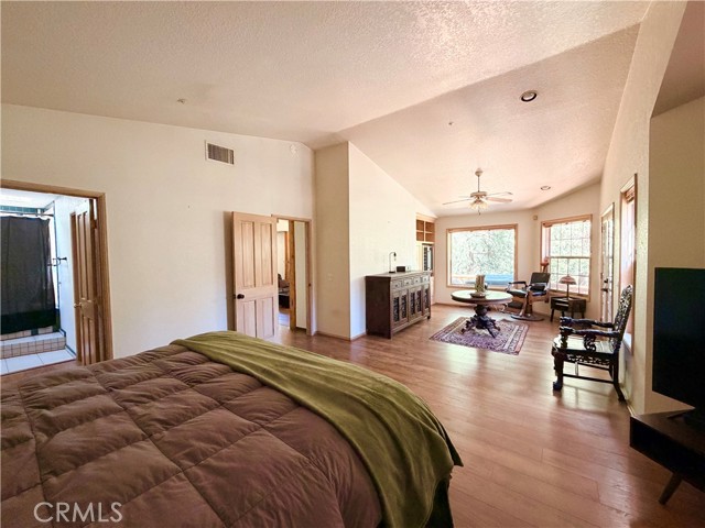 Detail Gallery Image 19 of 25 For 39503 Prospect, Forest Falls,  CA 92339 - 4 Beds | 3/1 Baths