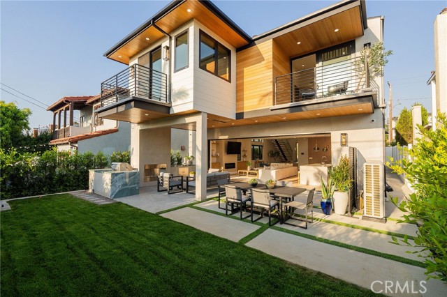 1721 Oak Avenue, Manhattan Beach CA: https://media.crmls.org/medias/d42c865c-e62a-47f7-8e52-21262d12cc03.jpg