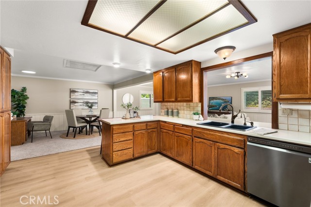 Detail Gallery Image 20 of 71 For 1627 Halsey, Redlands,  CA 92373 - 5 Beds | 3/1 Baths