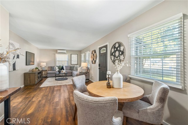 Detail Gallery Image 12 of 57 For 164 Euclid Pl, Upland,  CA 91786 - – Beds | – Baths