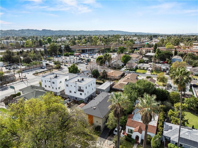 Detail Gallery Image 10 of 26 For 5619 Irvine, North Hollywood,  CA 91601 - – Beds | – Baths