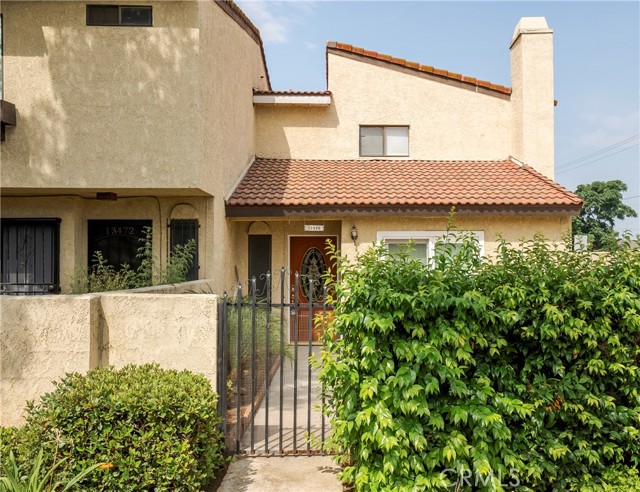 Detail Gallery Image 1 of 1 For 13470 Ramona Pkwy, Baldwin Park,  CA 91706 - 2 Beds | 2/1 Baths