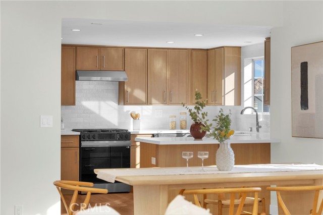 Detail Gallery Image 9 of 30 For 2707 Mathews Ave a,  Redondo Beach,  CA 90278 - 3 Beds | 2/1 Baths