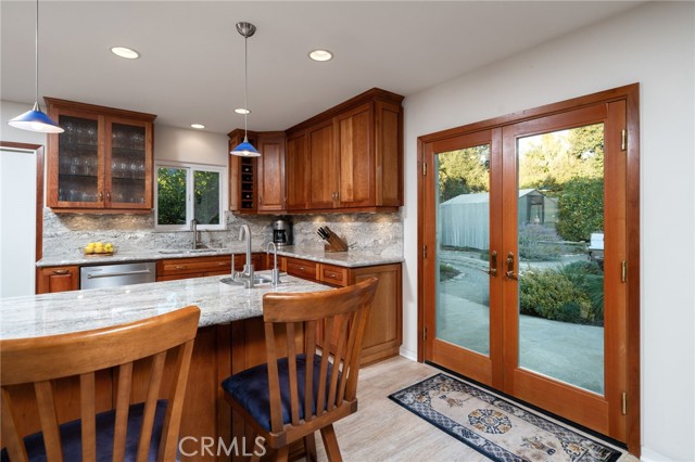 Detail Gallery Image 12 of 39 For 143 W Monterrey Dr, Claremont,  CA 91711 - 4 Beds | 2 Baths