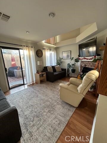 Detail Gallery Image 7 of 30 For 950 W Lambert #4,  La Habra,  CA 90631 - 2 Beds | 1/1 Baths