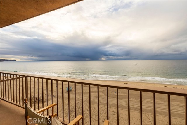 Detail Gallery Image 19 of 60 For 727 Esplanade #302,  Redondo Beach,  CA 90277 - 2 Beds | 2 Baths