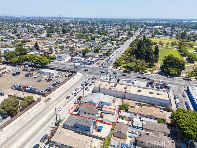 1142 E Century Boulevard, Los Angeles CA: https://media.crmls.org/medias/d42edcda-794c-40e7-b85a-66288a7f8d01.jpg