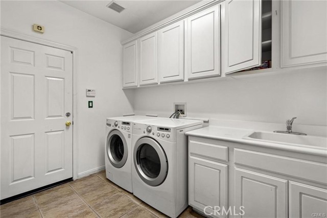 1571 Bison Street, Upland CA: https://media.crmls.org/medias/d42f0198-8746-4e7e-a8b2-6eecbb01b21a.jpg