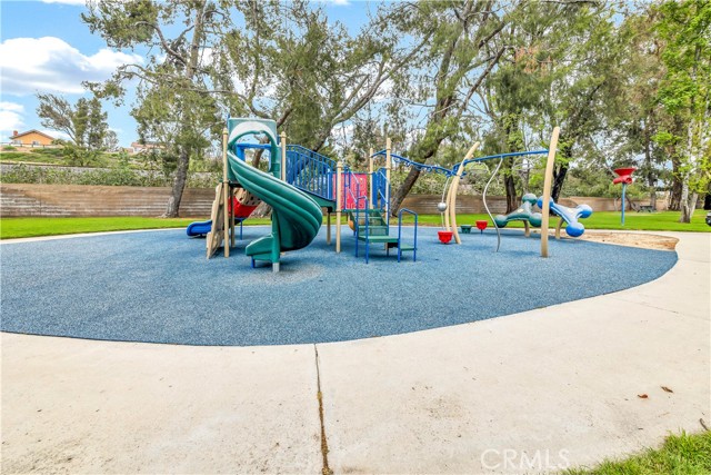 5920 Bedford Ct., Yorba Linda CA: https://media.crmls.org/medias/d42f1eae-2b9e-41f6-9466-e6e7cda5c159.jpg