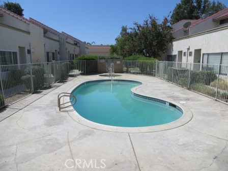 Detail Gallery Image 6 of 43 For 1321 W Latham Ave, Hemet,  CA 92543 - 3 Beds | 2/1 Baths