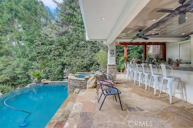 81 Dapplegray Lane, Rolling Hills Estates, California 90274, 4 Bedrooms Bedrooms, ,Residential,Sold,Dapplegray,PW22257890