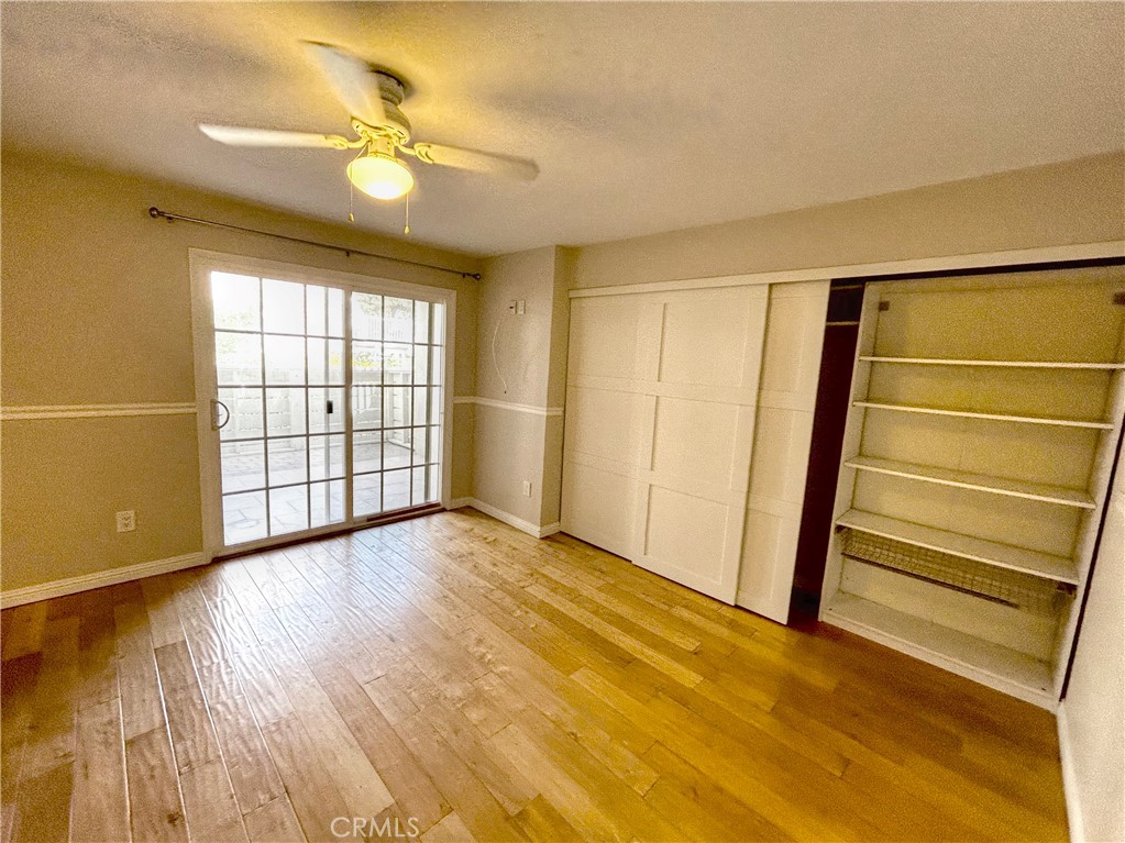 https://media.crmls.org/medias/d430f2f1-fd8f-4078-9cf4-bd54cb293372.jpg?preset=X-Large