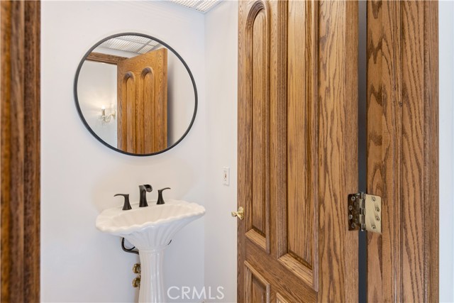 Detail Gallery Image 25 of 51 For 1 Southfield, Rolling Hills,  CA 90274 - 3 Beds | 2/1 Baths