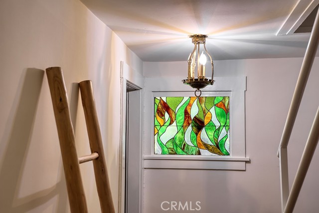 Detail Gallery Image 14 of 33 For 2057 Oakwood St, Pasadena,  CA 91104 - 2 Beds | 1 Baths