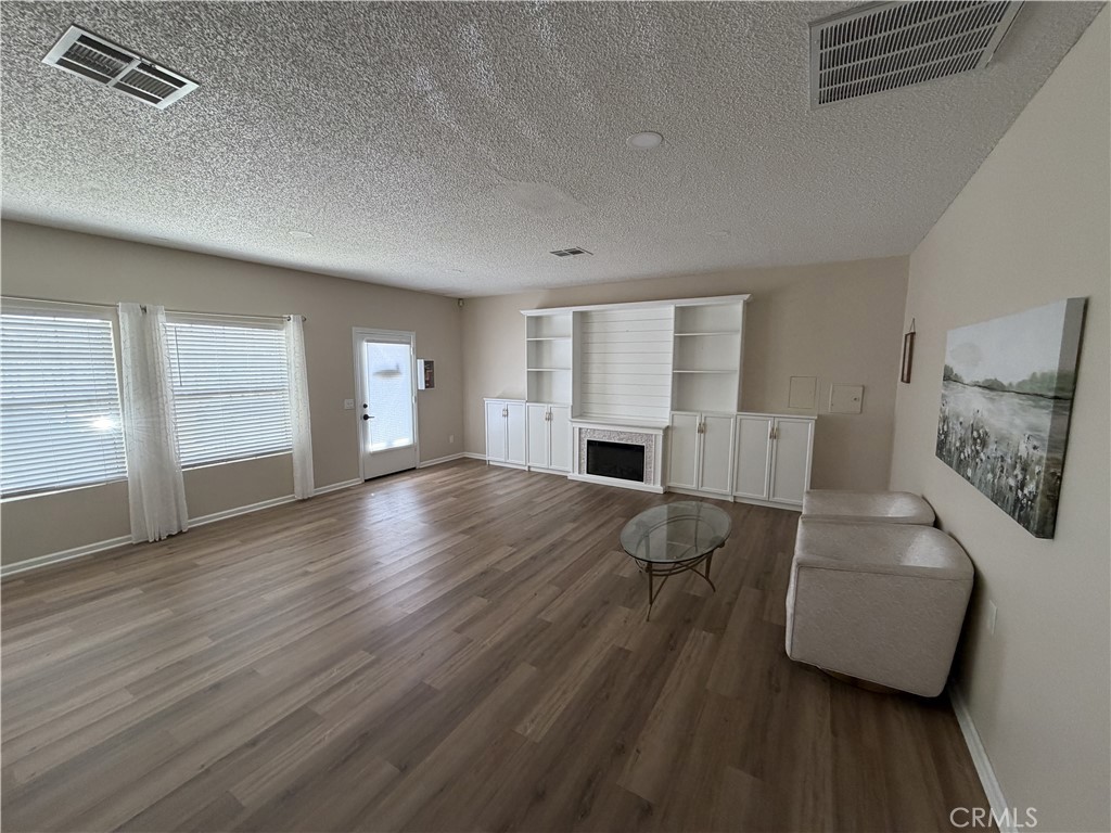 MLS #SW25276770 image #5