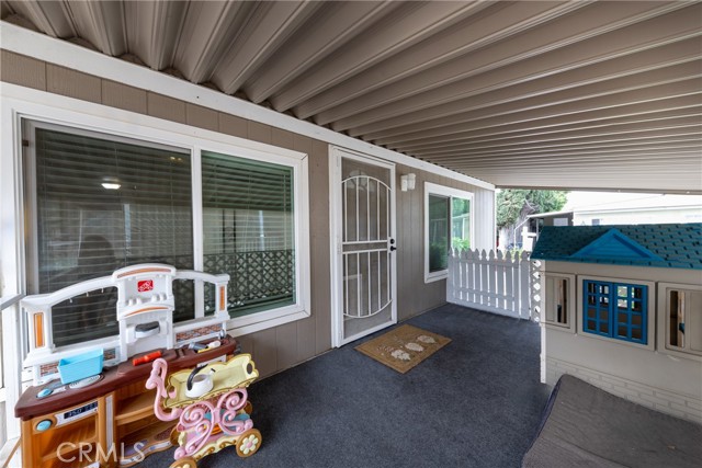 15050 Monte Vista Avenue, Chino Hills CA: https://media.crmls.org/medias/d433413d-ab5d-4f4b-9b9e-856fe656d433.jpg
