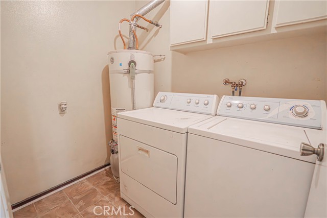 Detail Gallery Image 25 of 35 For 8323 Grenoble #32,  Sunland,  CA 91040 - 3 Beds | 2/1 Baths