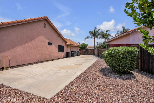 29331 Mawr Court, Menifee CA: https://media.crmls.org/medias/d4342fbd-1bcc-497a-8888-429fb63cfac5.jpg