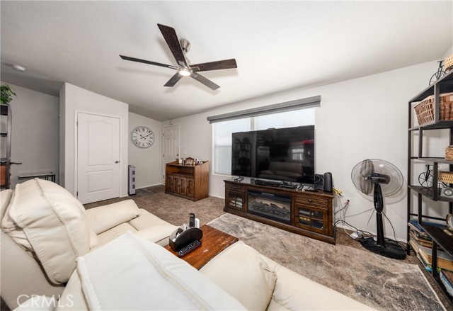 Detail Gallery Image 4 of 22 For 4400 W Florida Ave #254,  Hemet,  CA 92545 - 2 Beds | 2 Baths