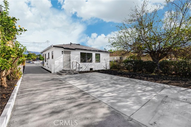 Detail Gallery Image 22 of 33 For 1287 W 8th, San Bernardino,  CA 92411 - 4 Beds | 1 Baths