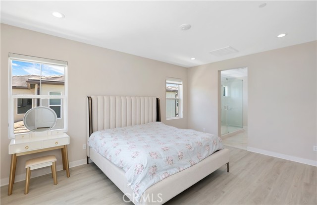 230 Holliston, Lake Forest CA: https://media.crmls.org/medias/d4355fc3-72e9-4301-b207-6d4e91f047e5.jpg