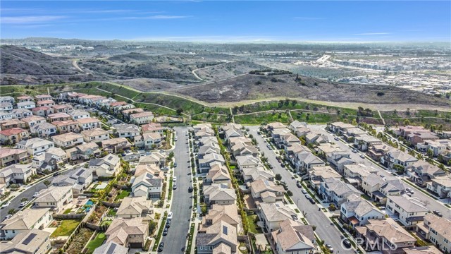58 Sagan, Irvine CA: https://media.crmls.org/medias/d435e4cb-5157-4461-adba-7de74d382014.jpg