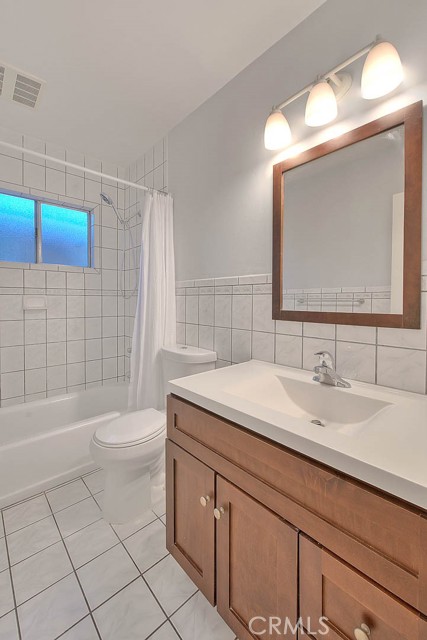 Detail Gallery Image 21 of 39 For 5021 Atlantic Ave #27,  Long Beach,  CA 90805 - 2 Beds | 1 Baths